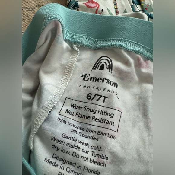 🆕Emerson & Friends Coastal Christmas Bamboo Pajamas Size 4/5 (Top) 6/7 Pants - Picture 6 of 8